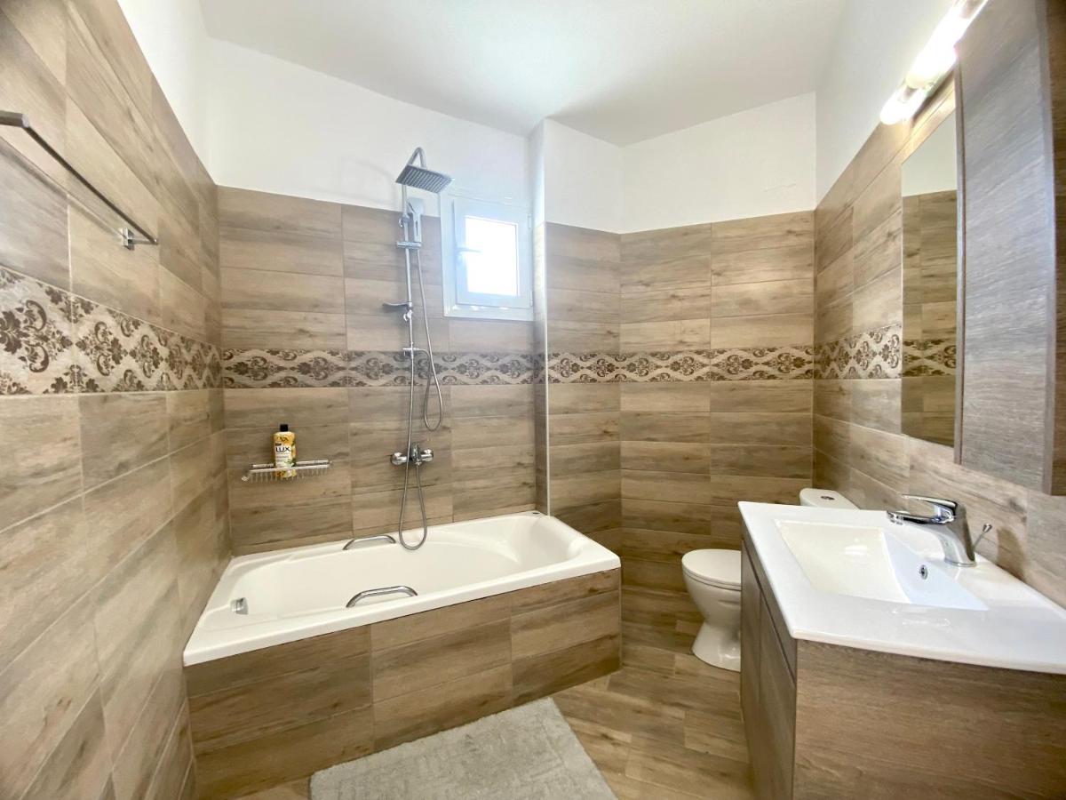 Costanita Beach House Almirida Extérieur photo